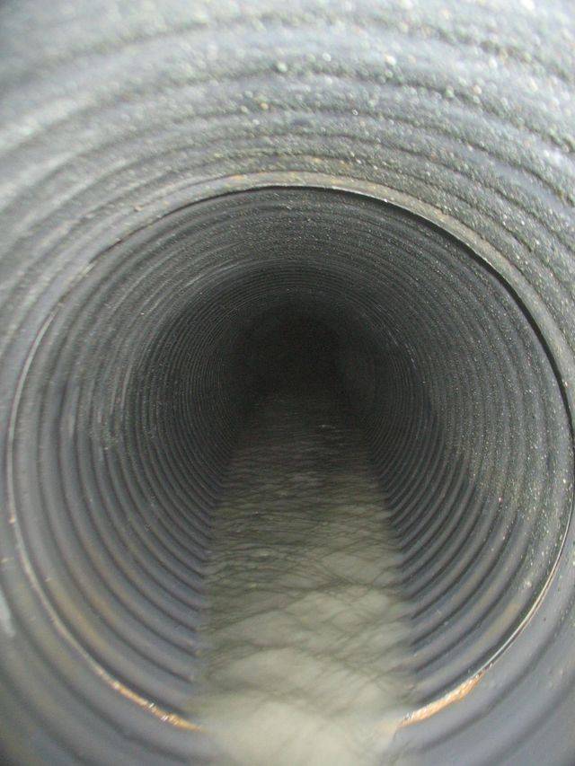inspection-canalisation-par-camera-640w.jpg